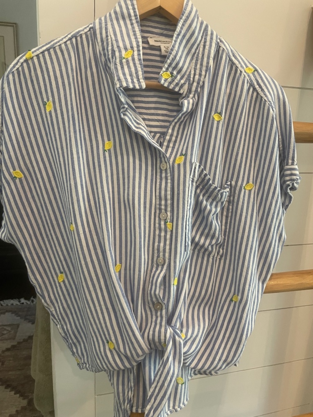 beachlunchlounge Rosie Embroidered Tie Front Short Sleeve Button-Up Shirt XL